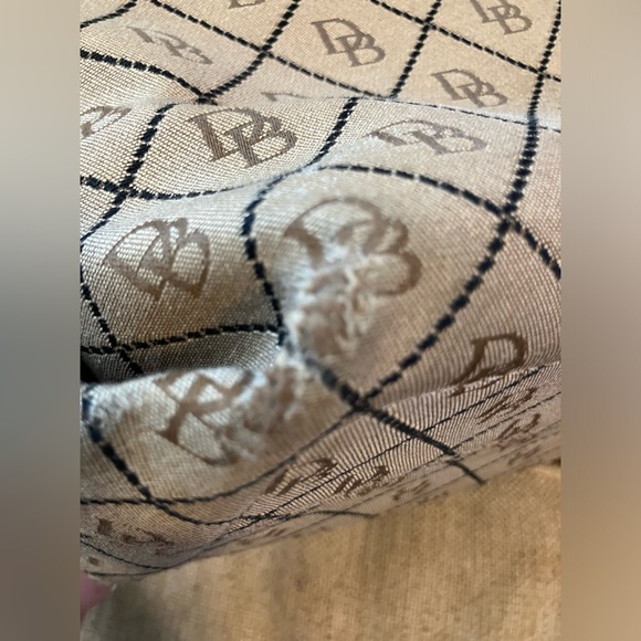 Vintage Dooney and Bourke brown canvas and leather purse - Picture 9 of 10